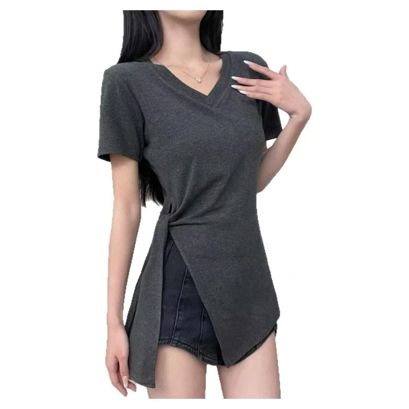 Resin Vat - เสื้อยืดแขนสั้นคอวีผูกเชือก ดีไซน์เก๋ ทรงเข้ารูป สีพื้น สำหรับสาวพลัสไซส์ คอลเลคชั่นฤดูใบไม้ผลิและฤดูร้อน