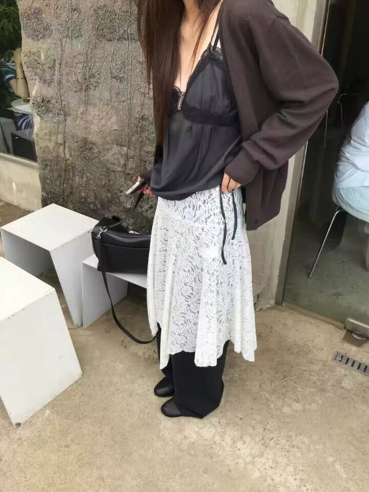 เสื้อตัวในคอวีสายเดี่ยวแฟชั่นส - Resin Vat บทวิจารณ์และราคา